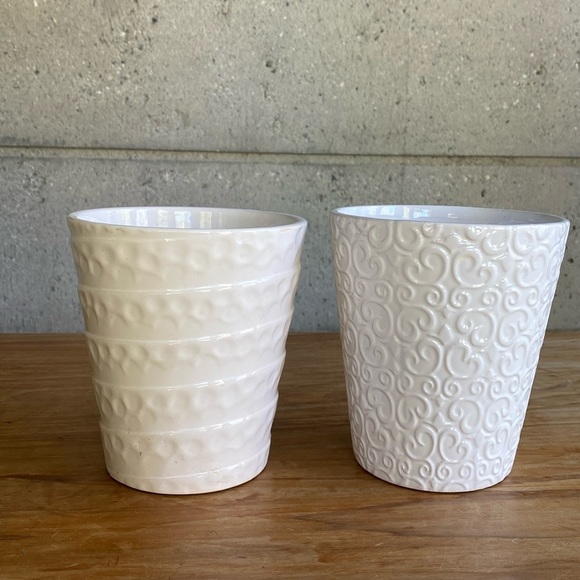 Bundle of 2 White Planters/Candle Holders - Picture 1 of 7